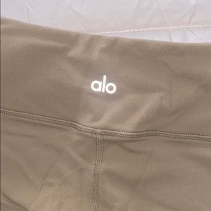 Alo Yoga Moto Leggings